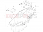 Helmet huosing - Undersaddle - Piaggio Fly 150 2008