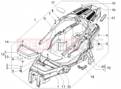 PIAGGIO MP3 500 (USA) Helmet huosing - Undersaddle