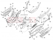 Central cover - Footrests - Piaggio MP3 310 HPE / HPE Sport E5+ (EU) 2025